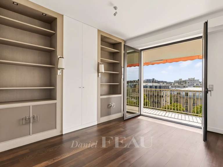 Appartement Neuilly-sur-Seine - 3 chambres - 207m²