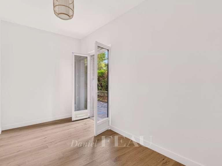Appartement Neuilly-sur-Seine - 3 chambres - 82m²