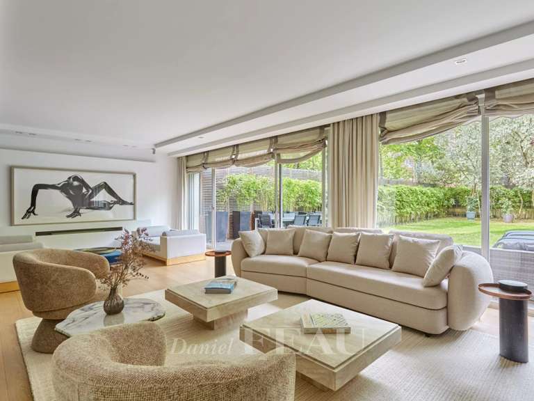 Appartement Neuilly-sur-Seine - 4 chambres - 209m²