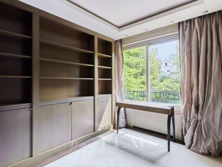 Appartement Neuilly-sur-Seine - 4 chambres - 209m²