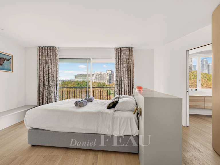 Appartement Neuilly-sur-Seine - 3 chambres - 208m²