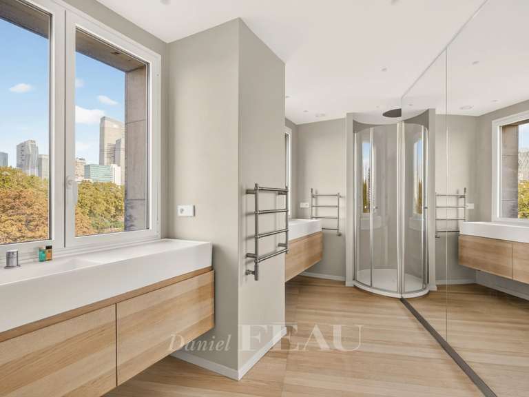 Appartement Neuilly-sur-Seine - 3 chambres - 208m²