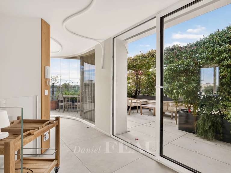 Appartement Neuilly-sur-Seine - 3 chambres - 208m²