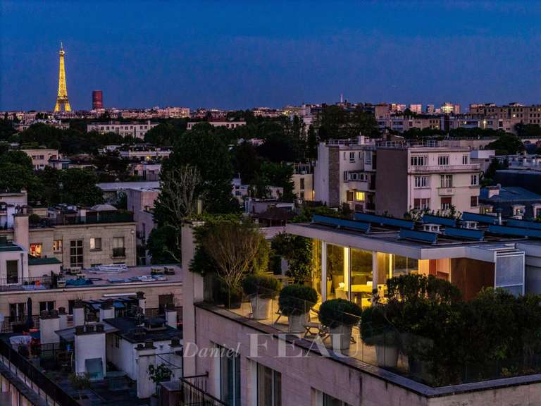 Appartement Neuilly-sur-Seine - 3 chambres - 208m²