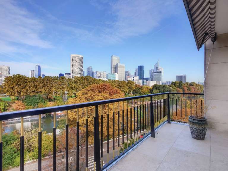 Appartement Neuilly-sur-Seine - 3 chambres - 208m²