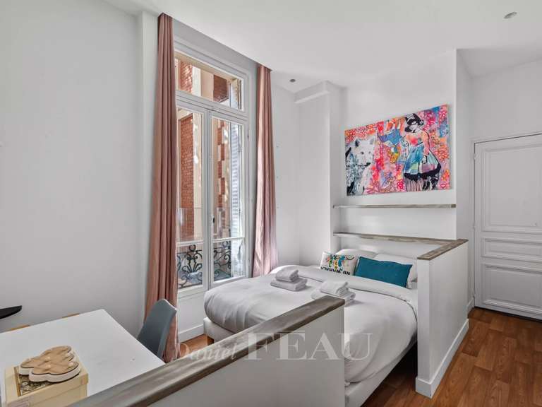 Appartement Paris 16e - 4 chambres - 242m²
