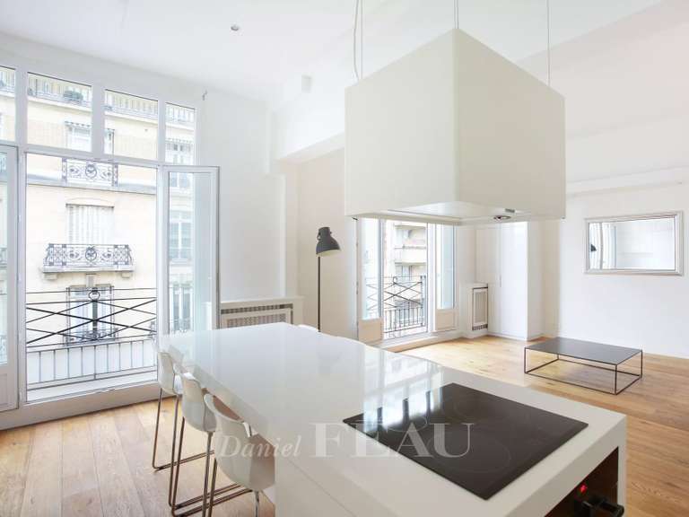Appartement Paris 16e - 2 chambres - 76m²