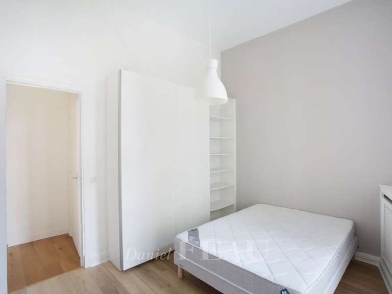Appartement Paris 16e - 2 chambres - 76m²