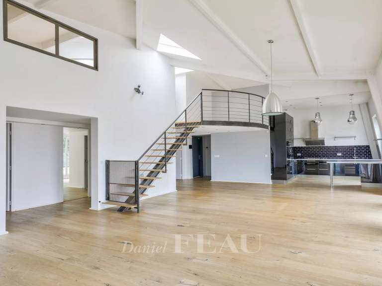 Apartment Saint-Cloud - 4 bedrooms - 217m²