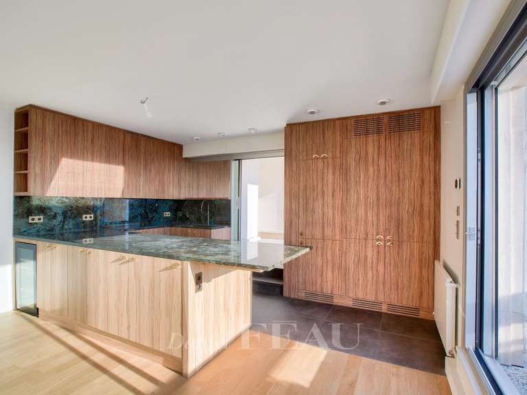 Appartement Paris 15e - 2 chambres - 118m²