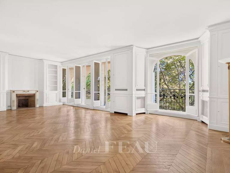 Appartement Paris 7e - 3 chambres - 172m²