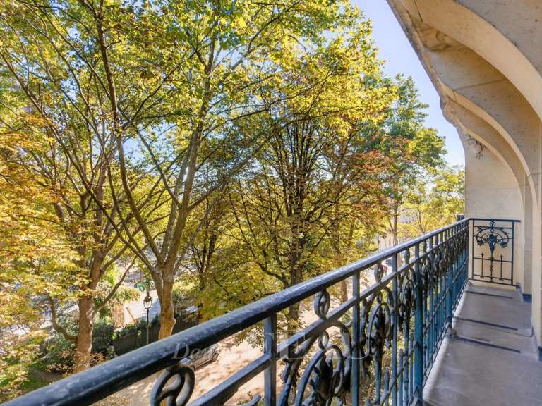 Appartement Paris 7e - 3 chambres - 172m²