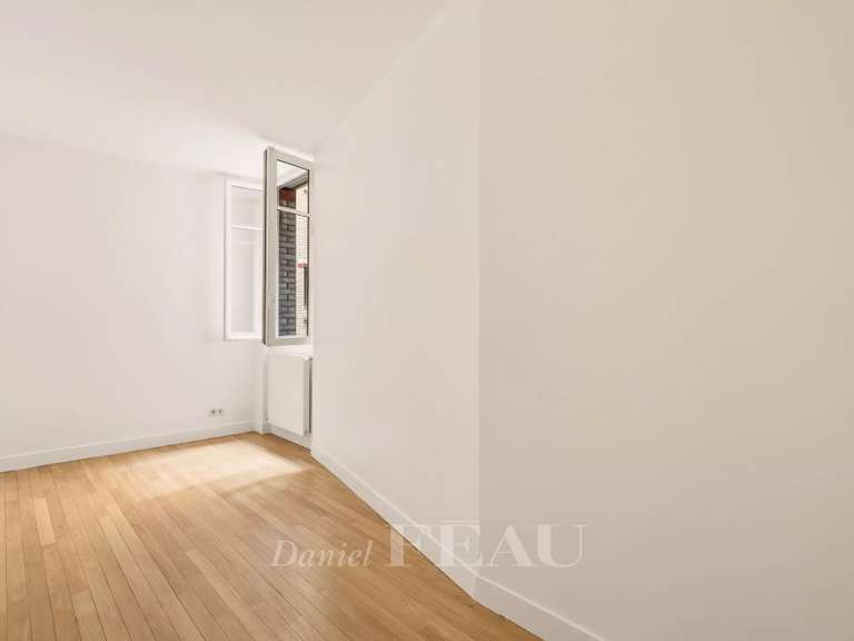Appartement Paris 7e - 3 chambres - 131m²