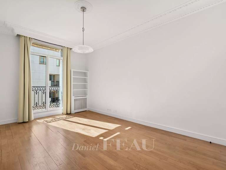 Appartement Paris 7e - 5 chambres - 246m²