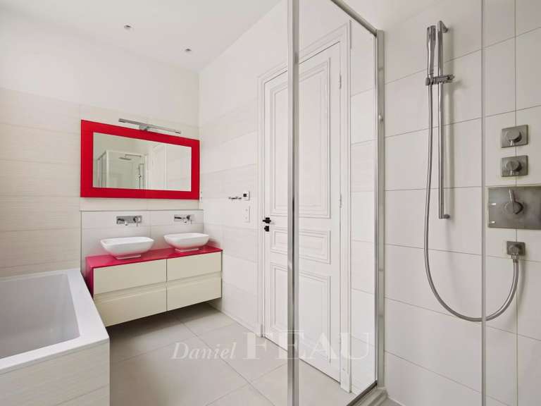 Appartement Paris 7e - 5 chambres - 246m²