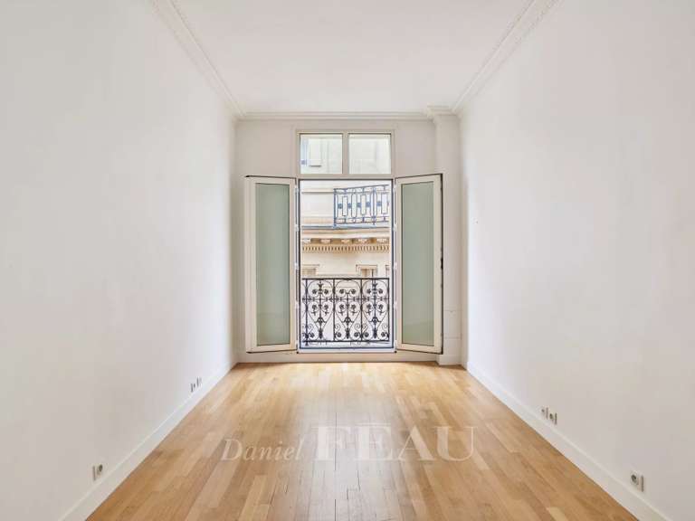 Appartement Paris 16e - 3 chambres - 360m²