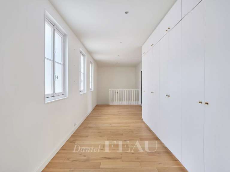 Appartement Paris 16e - 3 chambres - 360m²