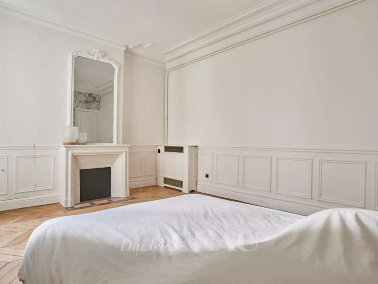 Appartement Paris 8e - 1 chambre - 75m²