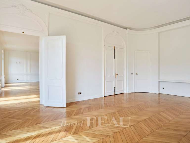 Appartement Paris 16e - 4 chambres - 430m²