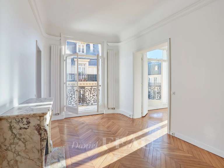 Appartement Paris 16e - 5 chambres - 361m²