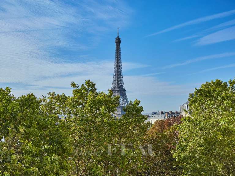 Appartement Paris 16e - 5 chambres - 361m²