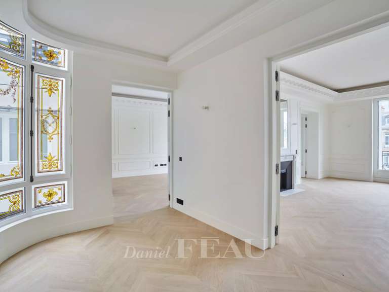 Appartement Paris 16e - 4 chambres - 286m²