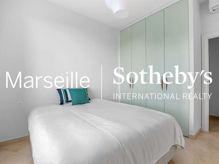 Appartement avec Vue sur mer Marseille 7e - 4 chambres - 140m²