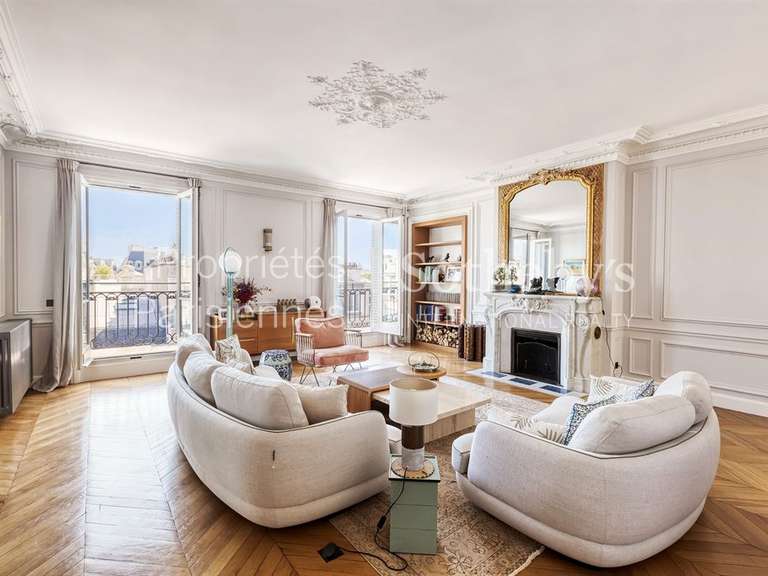 Appartement Paris 8e - 9 chambres - 473m²