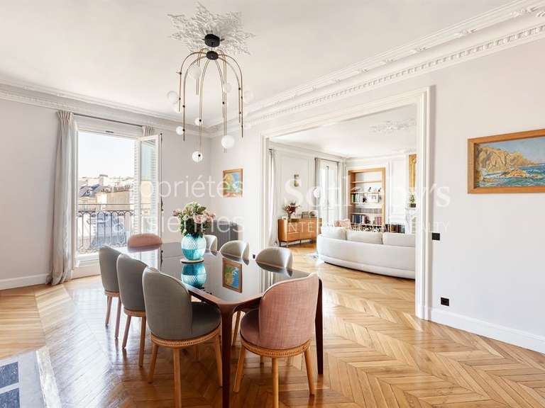 Appartement Paris 8e - 9 chambres - 473m²