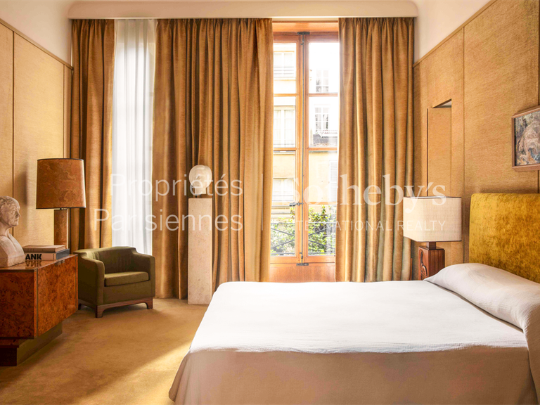 Appartement Paris 4e - 3 chambres - 209m²