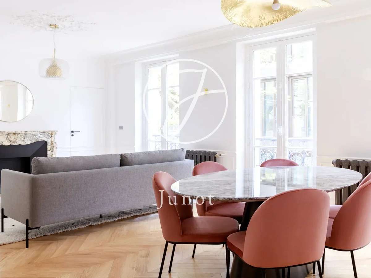 Apartment Paris 16e