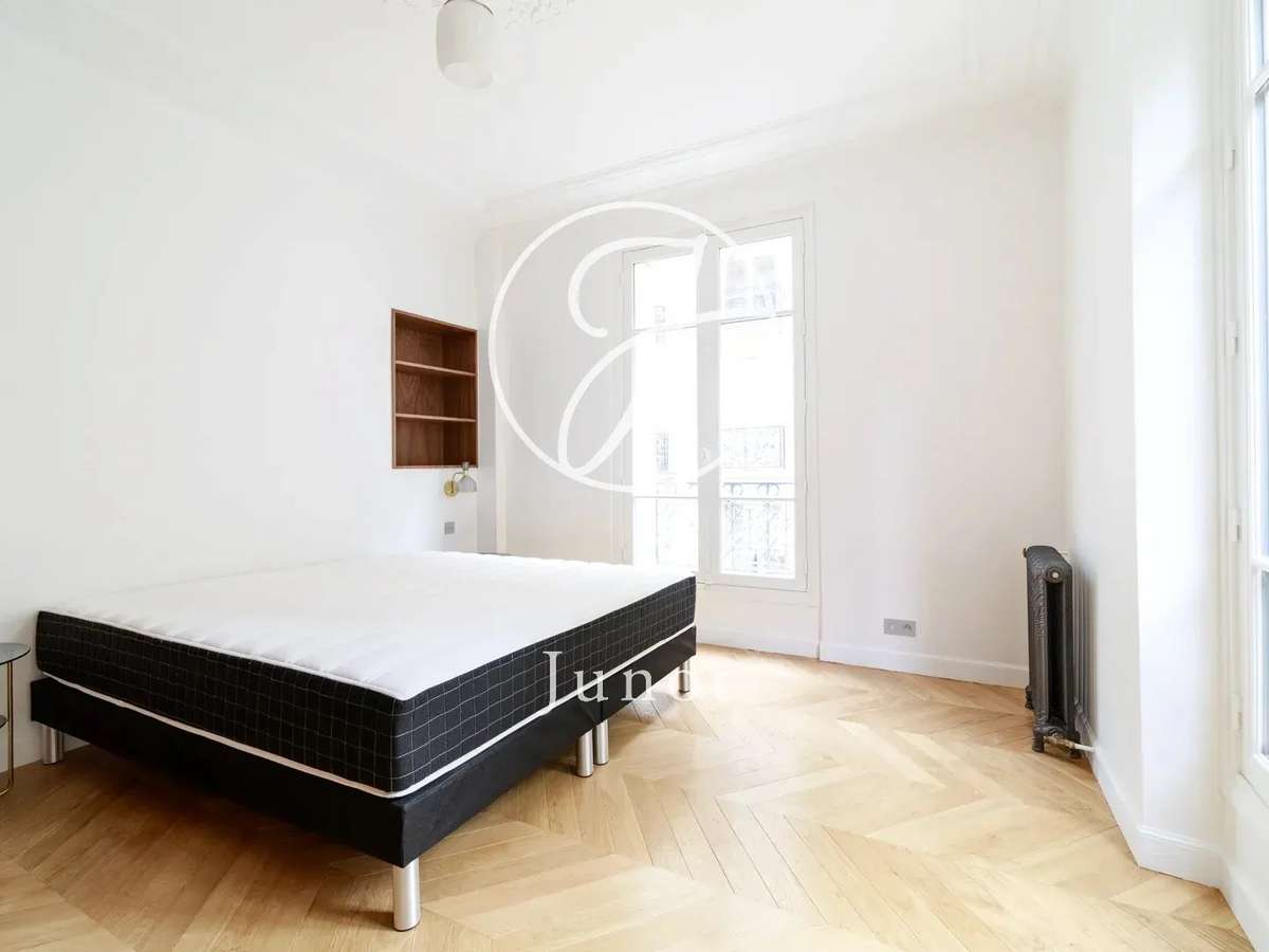 Apartment Paris 16e
