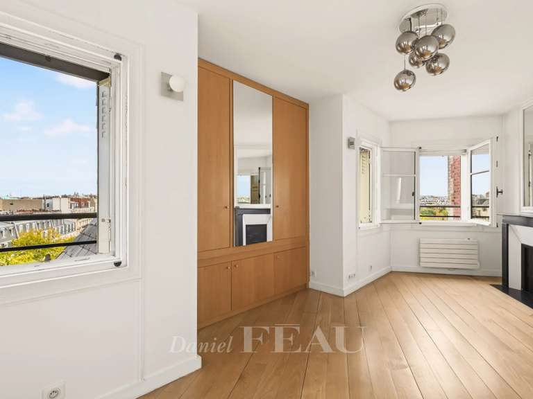 Appartement Paris 7e - 2 chambres - 129m²