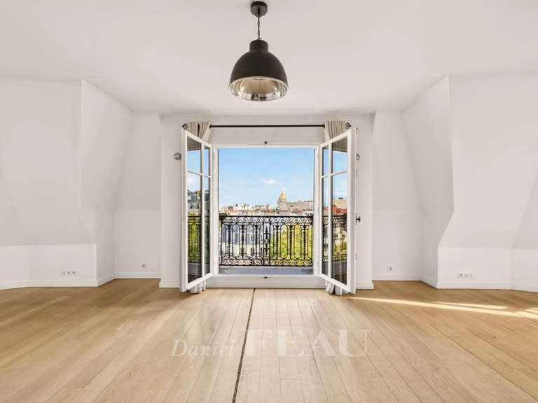Appartement Paris 7e - 2 chambres - 129m²