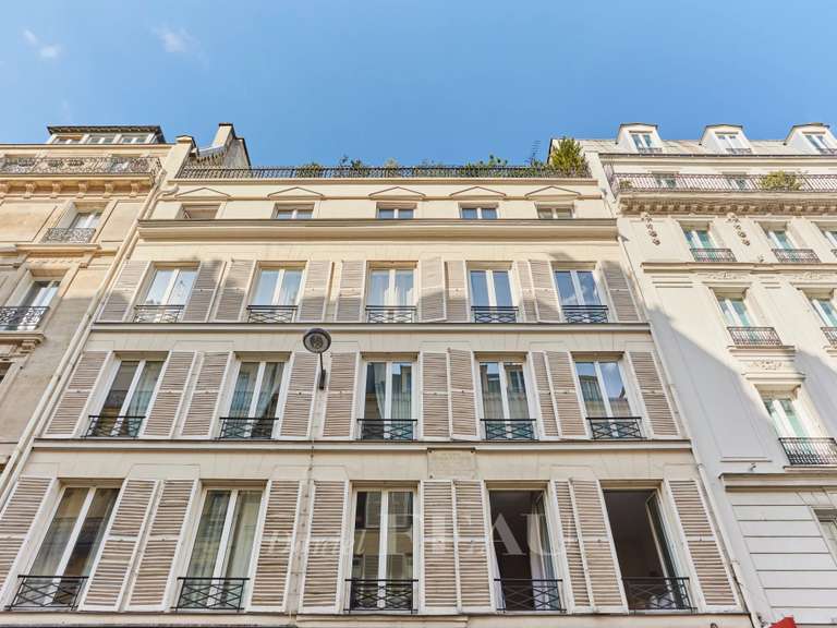 Appartement Paris 8e - 3 chambres - 126m²