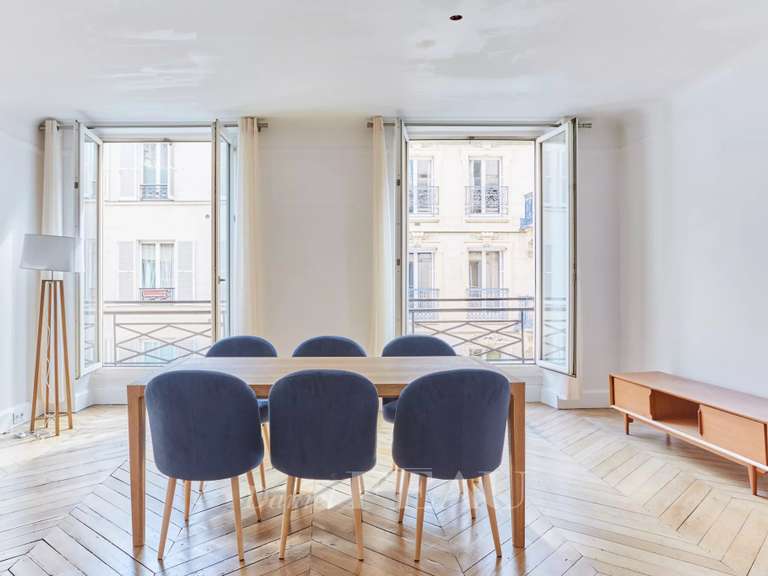 Appartement Paris 8e - 3 chambres - 126m²