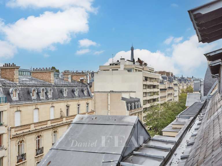 Appartement Paris 16e - 2 chambres - 120m²