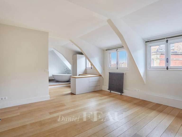 Appartement Paris 16e - 2 chambres - 120m²