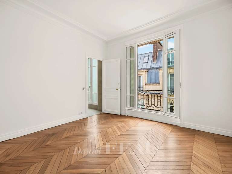 Appartement Paris 17e - 4 chambres - 240m²
