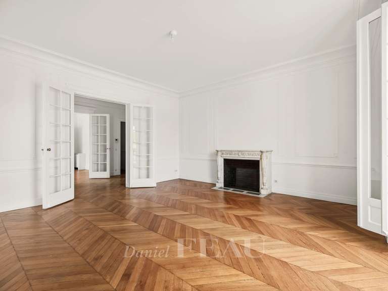 Appartement Paris 17e - 4 chambres - 240m²