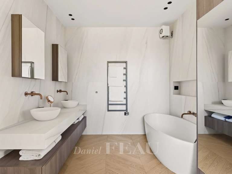 Appartement Neuilly-sur-Seine - 4 chambres - 192m²