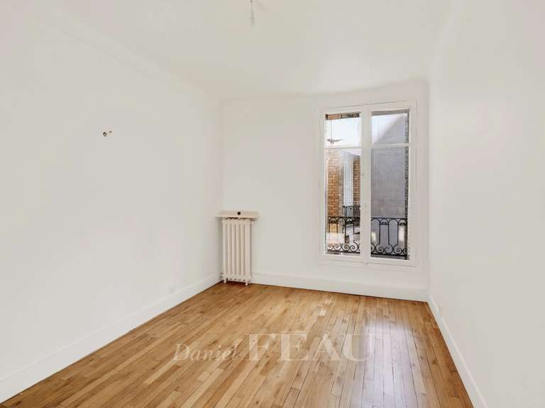 Appartement Paris 16e - 3 chambres - 111m²
