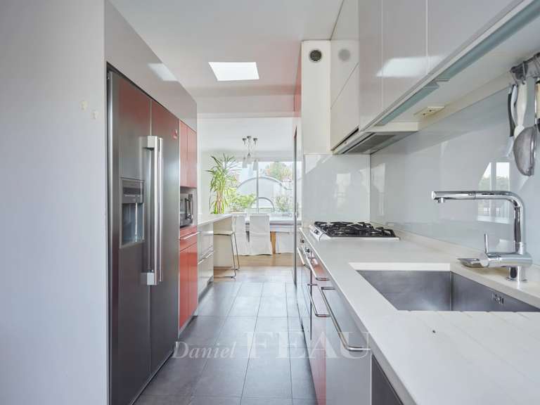 Appartement Paris 16e - 4 chambres - 159m²