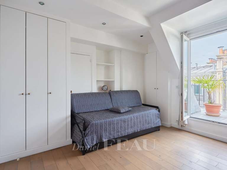 Appartement Paris 16e - 4 chambres - 159m²