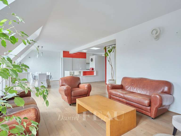 Appartement Paris 16e - 4 chambres - 159m²