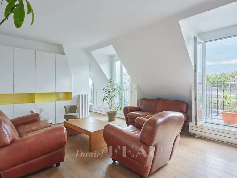 Appartement Paris 16e - 4 chambres - 159m²