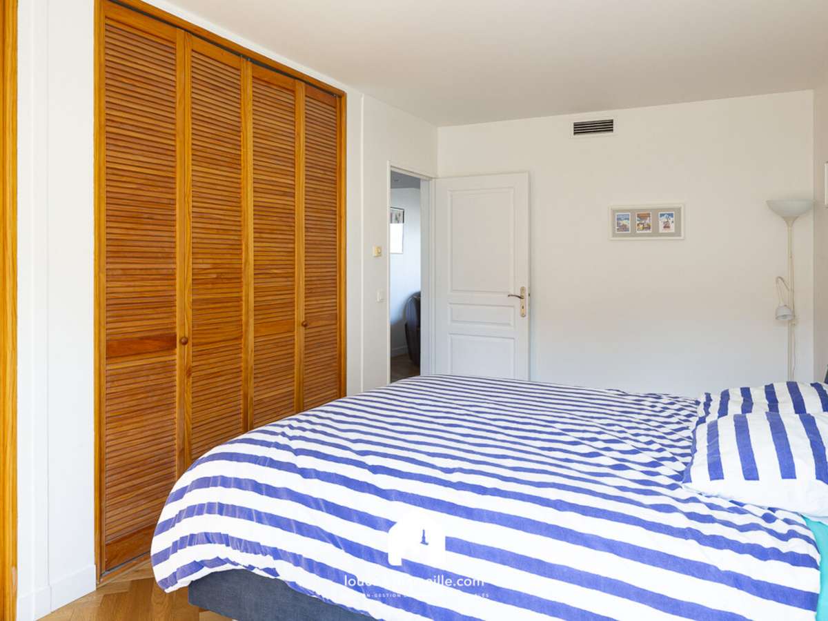 Apartment Marseille 6e
