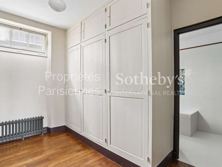 Appartement Paris 6e - 2 chambres - 180m²