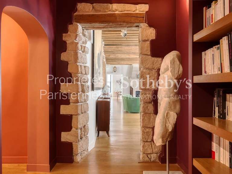 Appartement Paris 3e - 4 chambres - 272m²