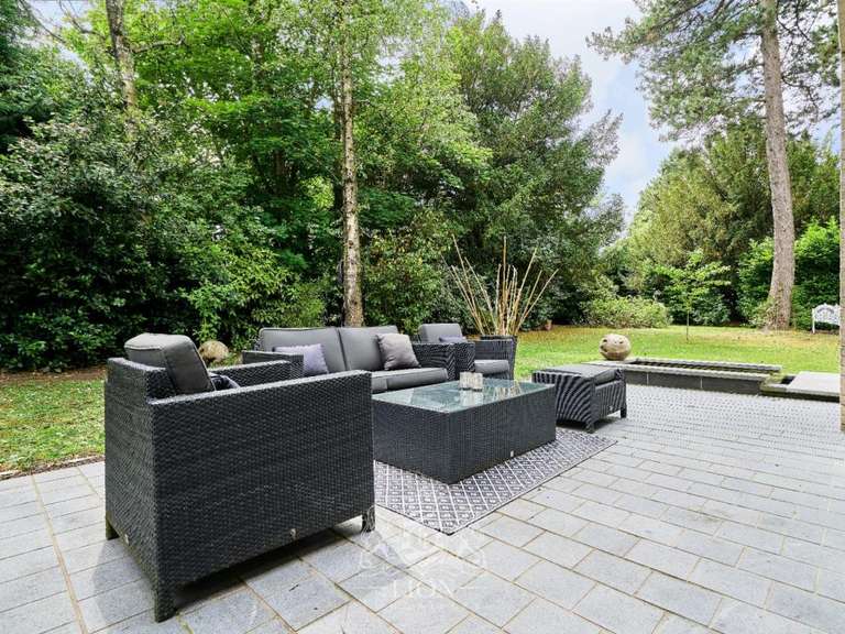 Maison Mouvaux - 4 chambres - 372m²